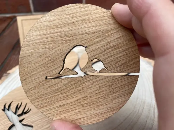 Oak Wildlife animal coasters - Labrador, Pheasant, Robin & Stag - Can be personalised. - Image 3