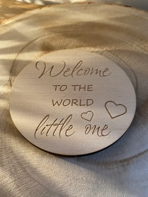 Hello World My Name Is Personalised Baby Announcement Sign Plaque Disc | Welcome to the world | Birth Announcement Sign | Baby Shower - Image 2