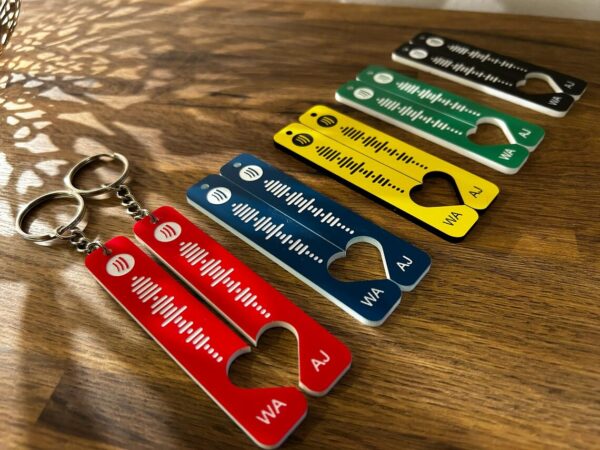 Wedding Song Keyring - Spotify Code of your choice engraved - 2 tags with 2 chains included. - Image 6