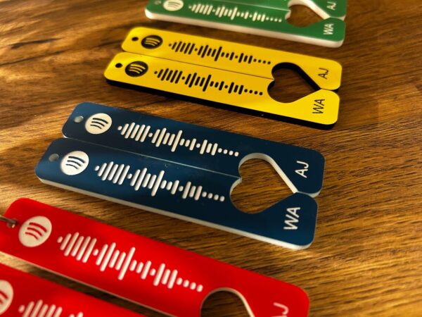 Wedding Song Keyring - Spotify Code of your choice engraved - 2 tags with 2 chains included. - Image 7