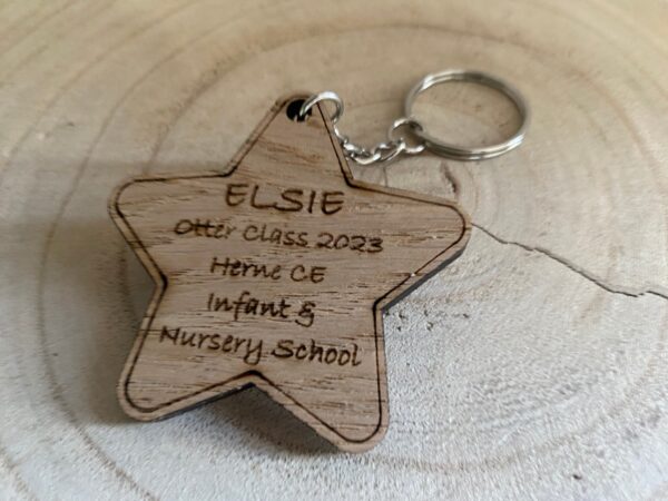 Class of 2025 Personalised Star Keyring Gift / Teacher Pupil Gift / Personalised Name Wooden Star / End of Term Gift / Gift From Teachers - Image 3
